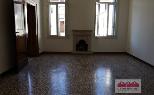 Appartamento a Centro, Vicenza, Veneto 1