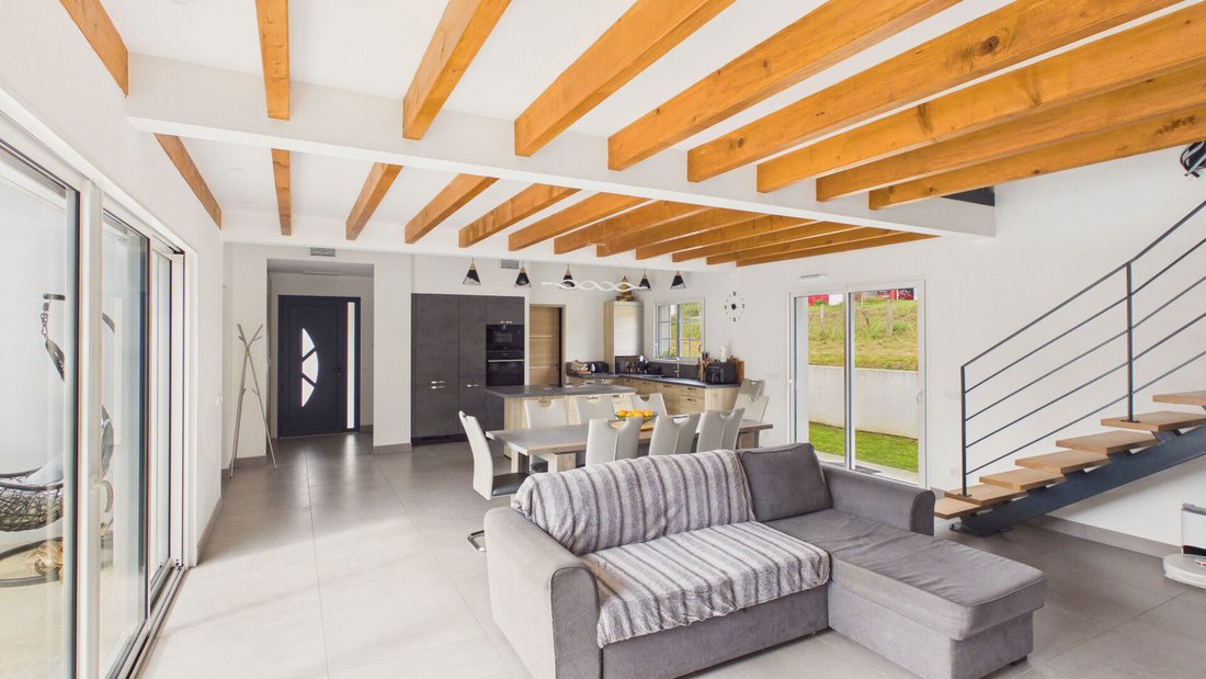 Villa in Cambo-les-Bains, Nouvelle-Aquitaine, France 4 - 19052446