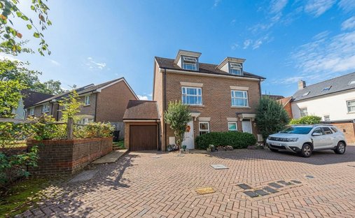 Casa a Bolnore, Haywards Heath, Inghilterra 1