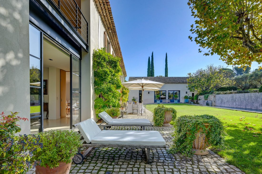 House in Le Tholonet, Provence-Alpes-Côte d'Azur, France 4 - 18647288
