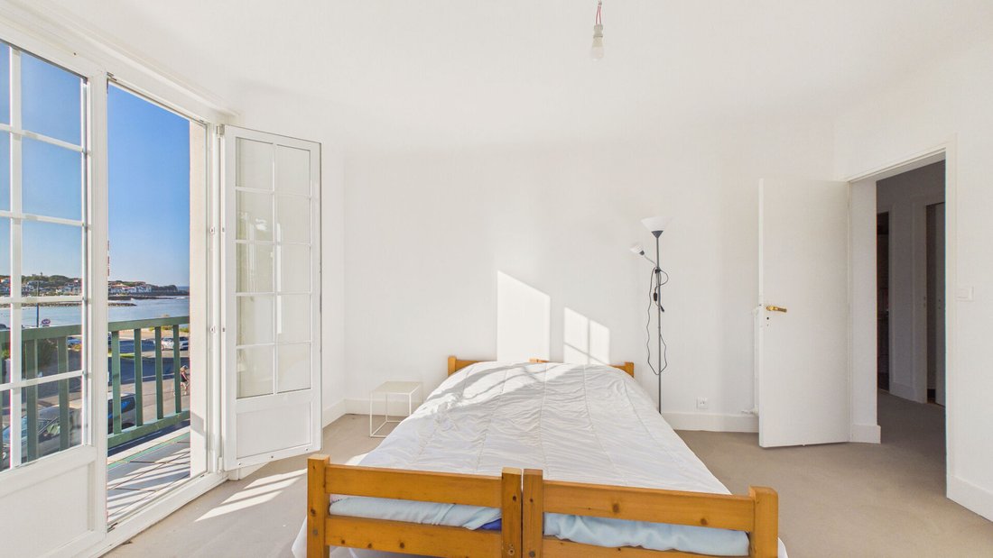 Apartment in Acotz, Saint-Jean-de-Luz, France 4 - 19052436