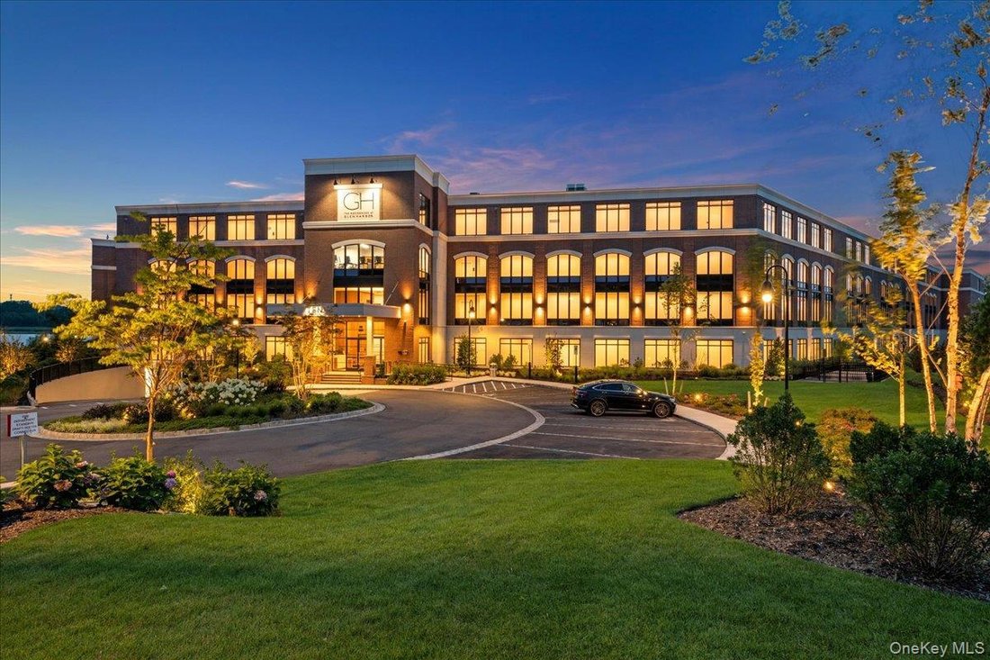 Condo in Roslyn Harbor, New York, United States 1 - 19050998