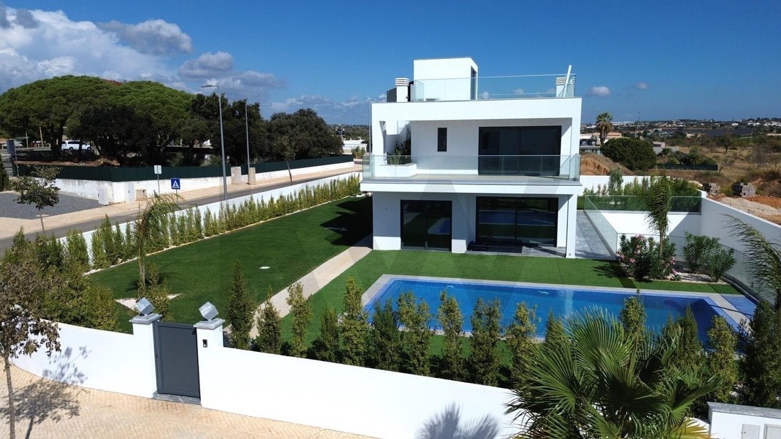 Casa a Alcantarilha, Algarve, Portogallo 1 - 17251688