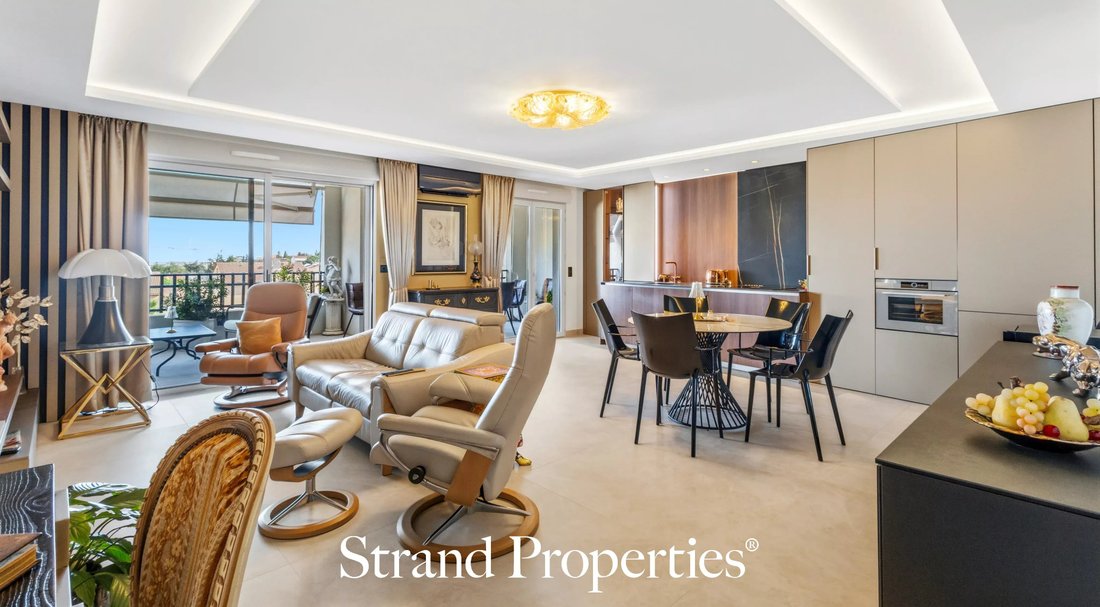 Apartment in Saint-Laurent-du-Var, Provence-Alpes-Côte d'Azur, France 2 - 19050859