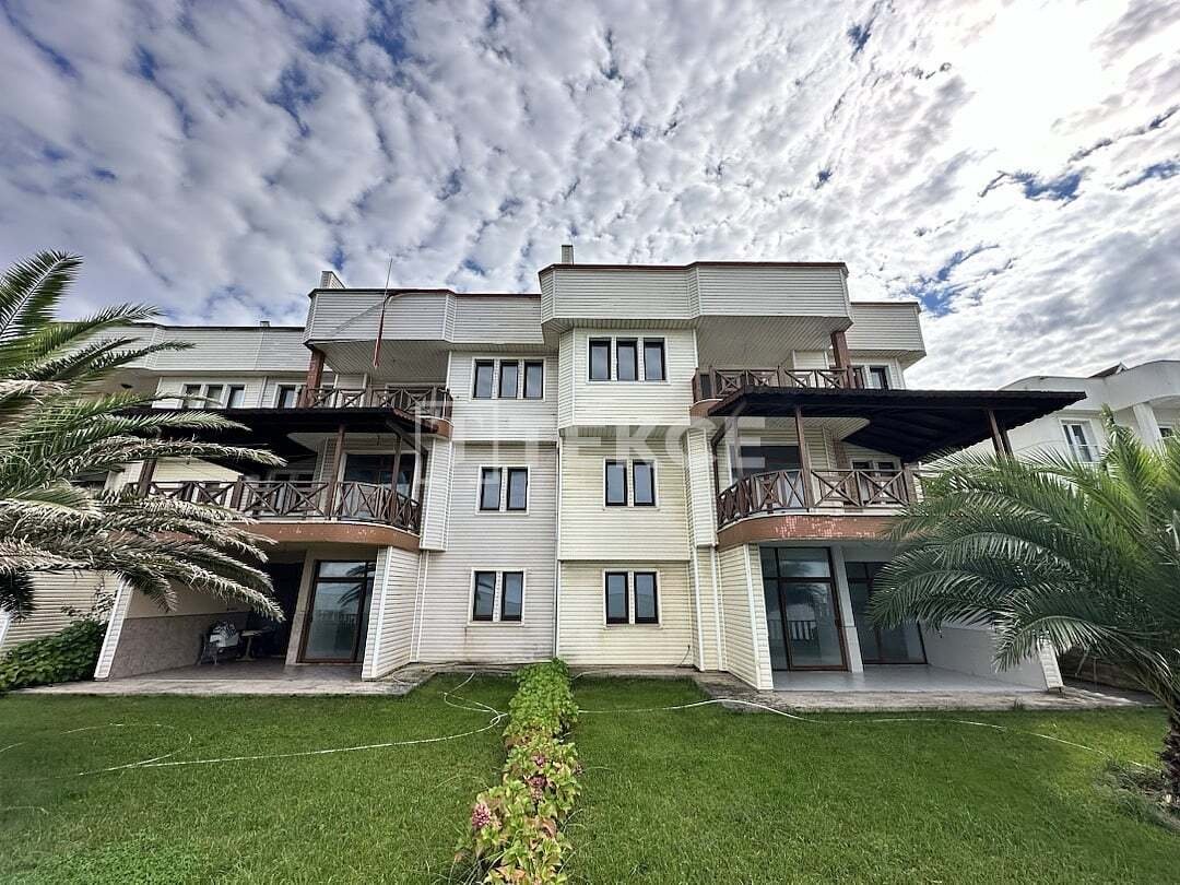 Villa in Arsin, Arsin, Turkey 1 - 19053394