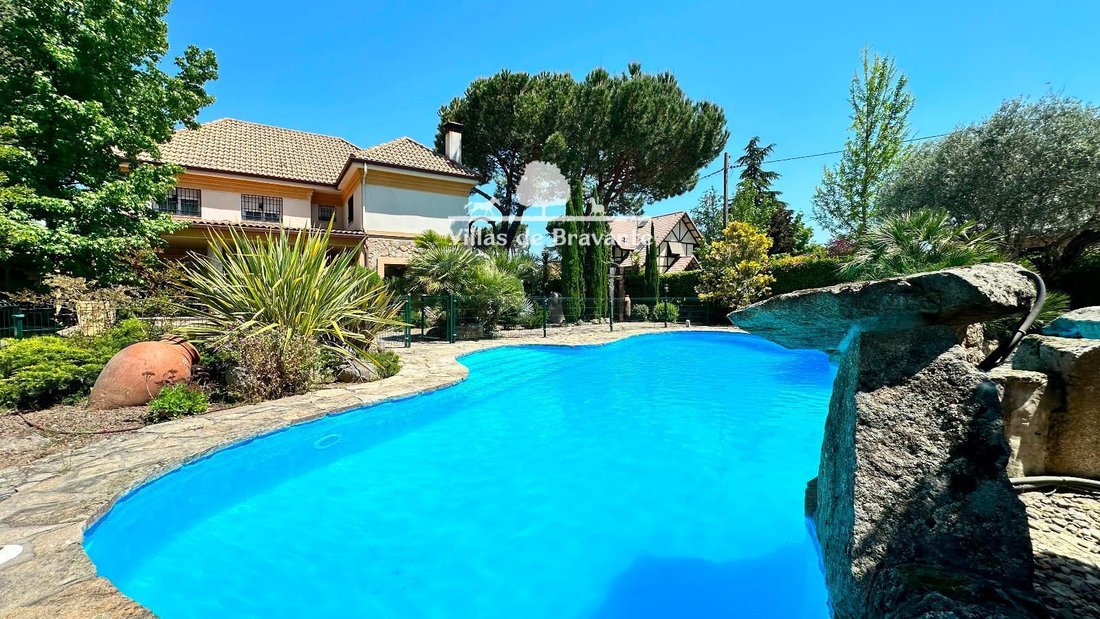 Chalet in Galapagar, Comunidad de Madrid, Spain 3 - 19053959
