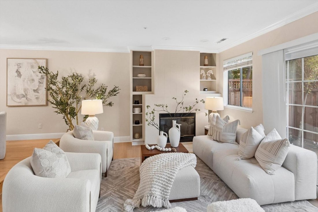 Townhouse en Los Altos Hills, California, Estados Unidos 3 - 19053983