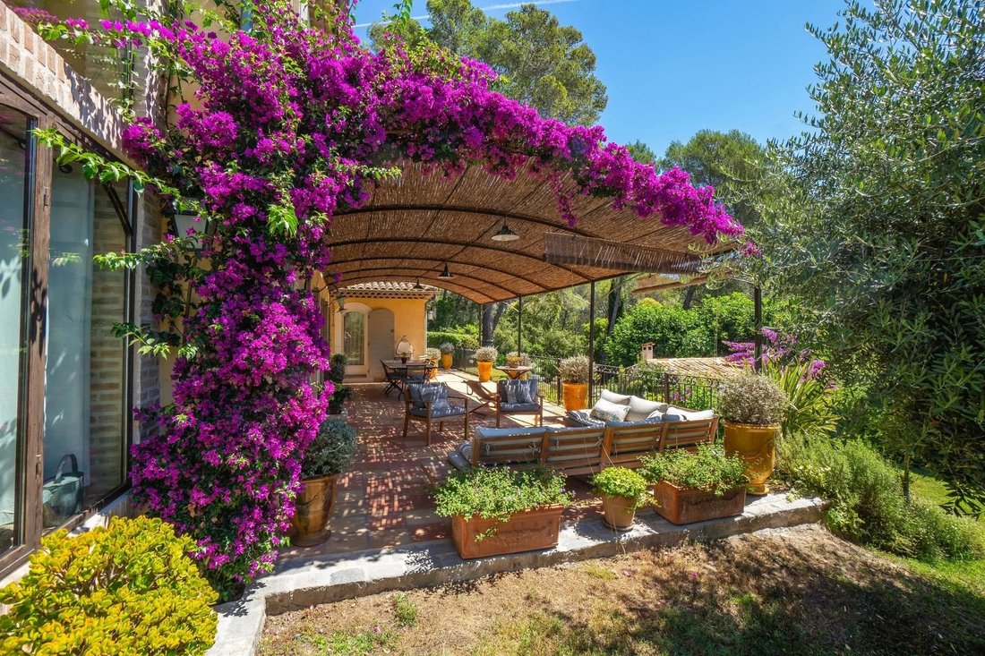 Villa in Mougins, Provence-Alpes-Côte d'Azur, France 3 - 19051882