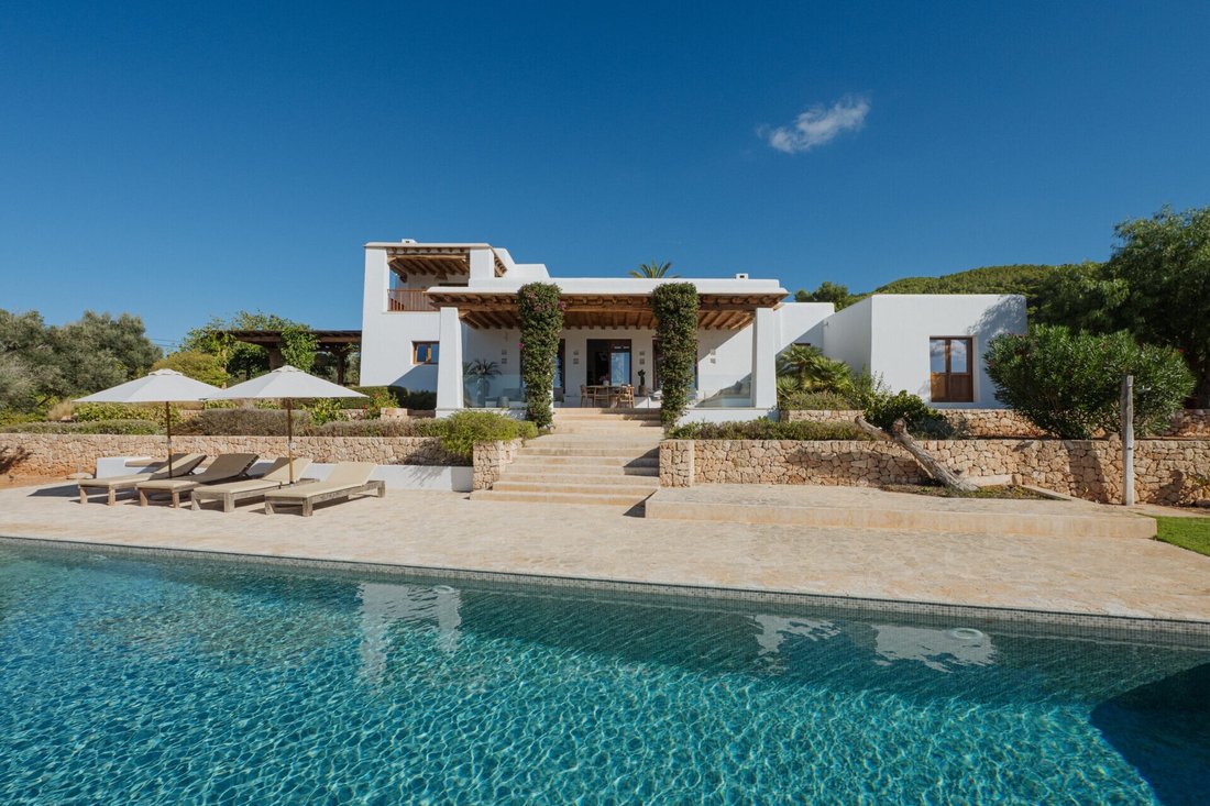 Villa en San Juan Bautista, Islas Baleares, España 1 - 19052277