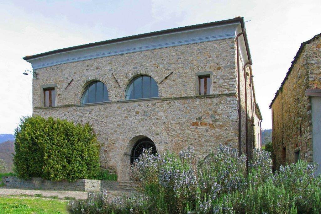 Centro, Pontremoli, Tuscany 1 - 19054321