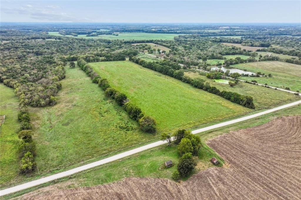 Farm Ranch in Fontana, Kansas, United States 4 - 19056074