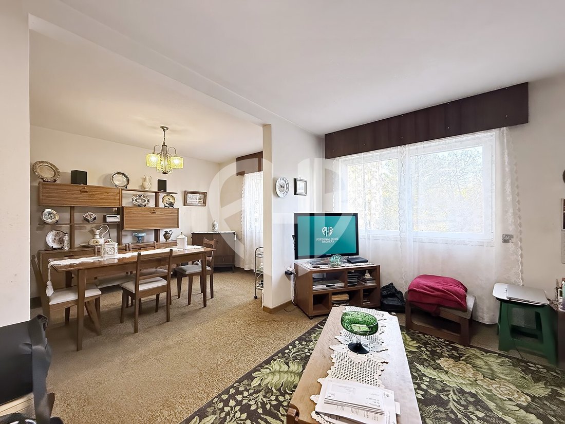 Apartamento en Santo António dos Cavaleiros, Distrito de Lisboa, Portugal 1 - 19052289