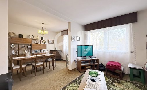 Apartamento en Santo António dos Cavaleiros, Distrito de Lisboa, Portugal 1