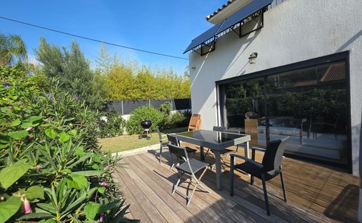 Apartment in Le Fort, Six-Fours-les-Plages, France 1