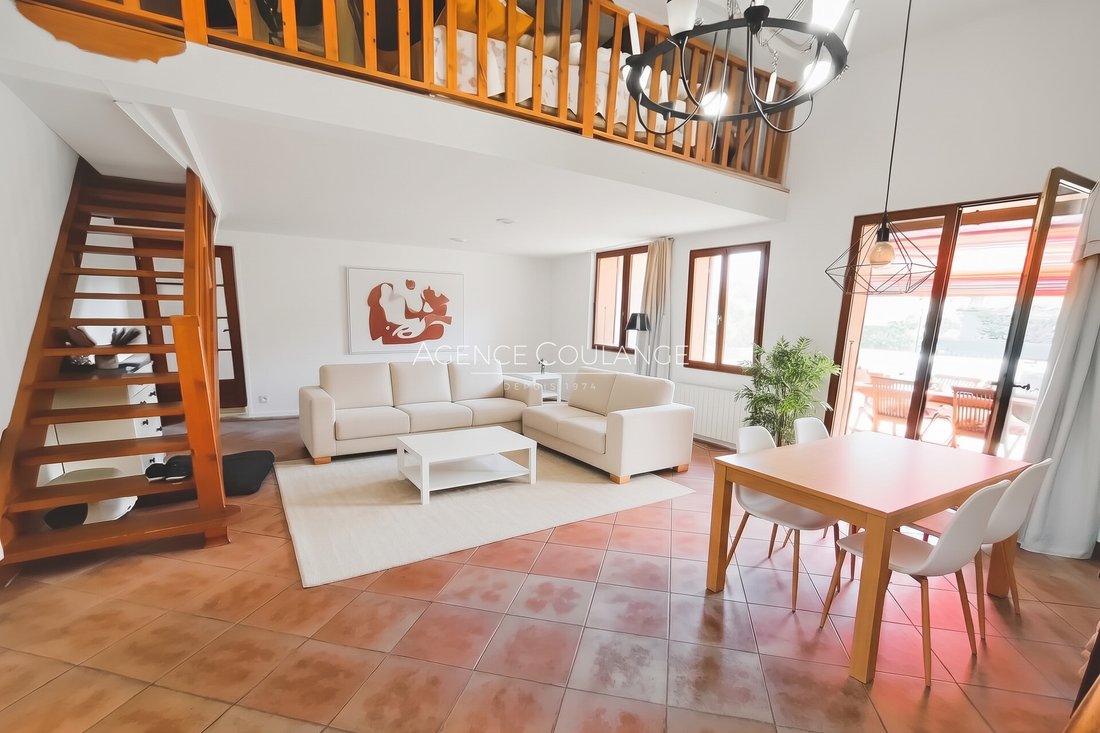 Villa in Saint-Cyr-sur-Mer, Provence-Alpes-Côte d'Azur, Frankreich 4 - 18182251
