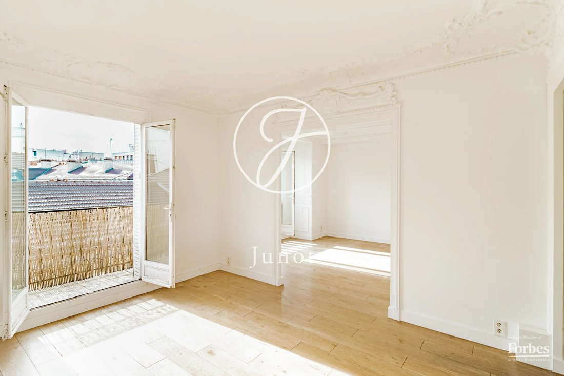 Apartment in Courcelles-Wagram, Paris 17e Arrondissement, Paris 3 - 18807006