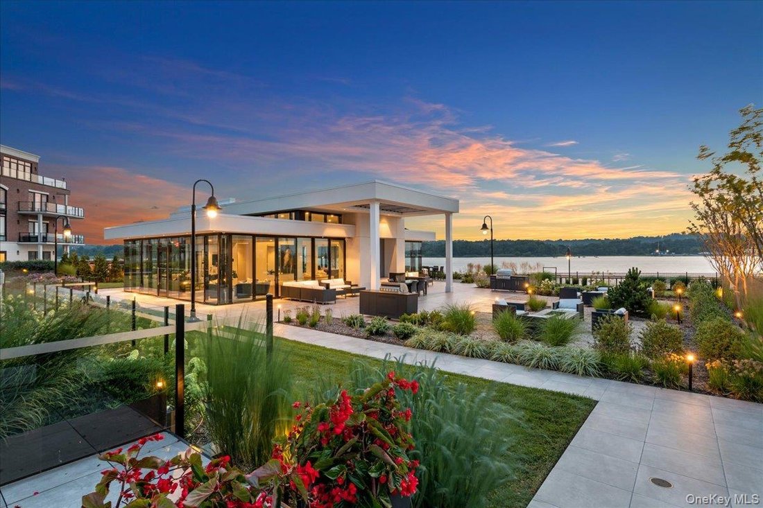 Condo in Roslyn Harbor, New York, United States 2 - 19050998