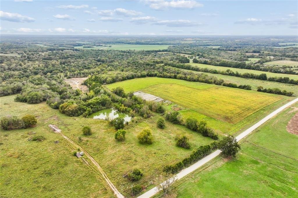 Farm Ranch in Fontana, Kansas, United States 1 - 19056074