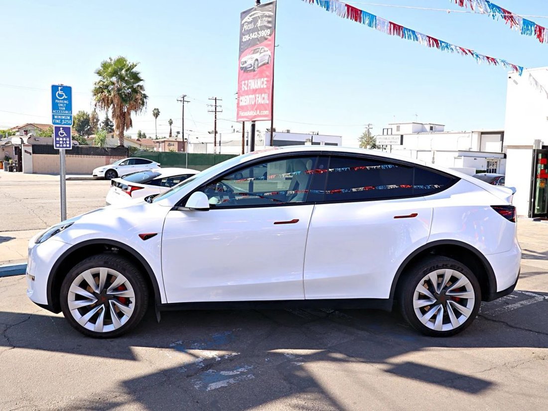 Suv in El Monte, CA, United States 4 - 19055660