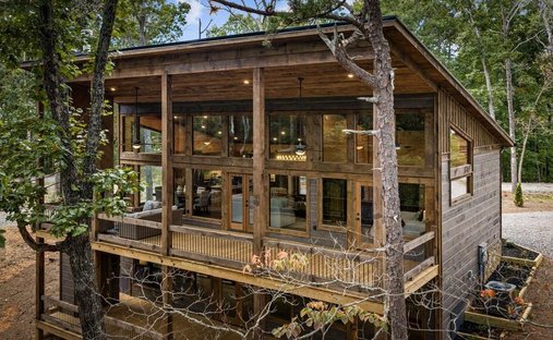 House in Morganton, Georgia, United States 1