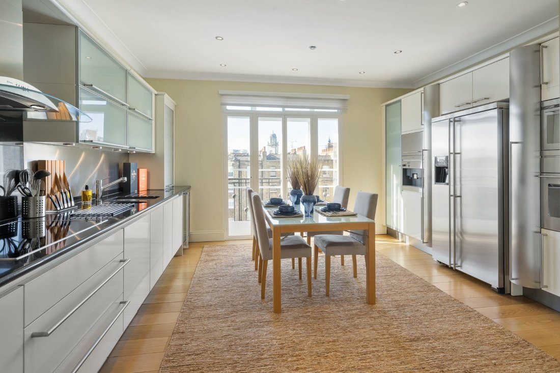 Appartamento in Belgravia, Westminster, Inghilterra 2 - 15697359