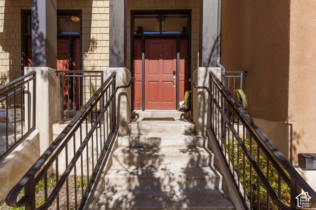 Condo in Provo, Utah, United States 4 - 19053911