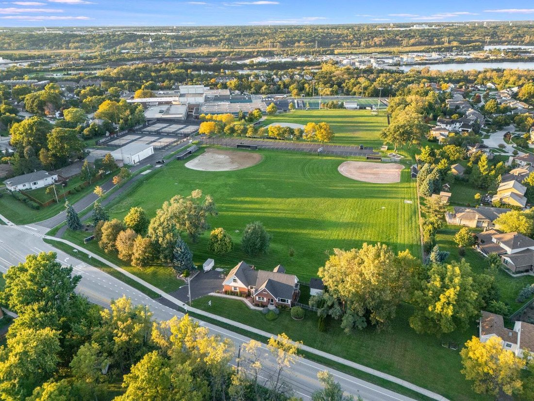 House in Lemont, Illinois, United States 2 - 19051423