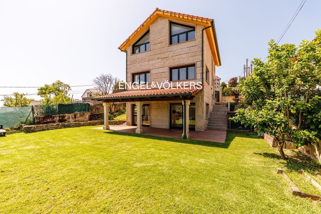 Villa in Lavadores, Vigo, Spanien 1 - 19053709