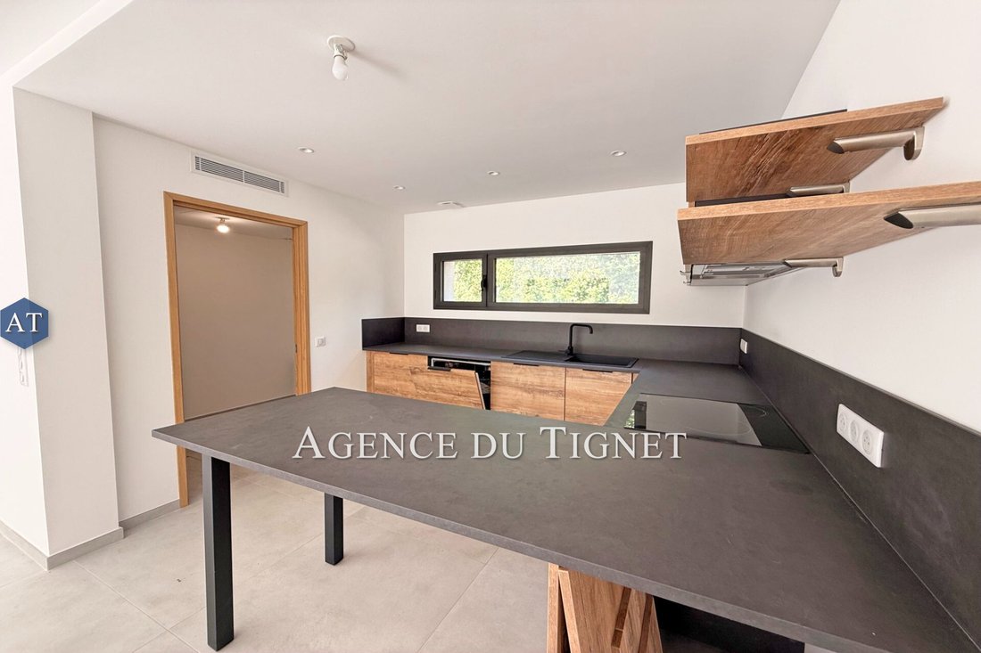 Villa in Saint-Cézaire-sur-Siagne, Provence-Alpes-Côte d'Azur, France 4 - 14534777