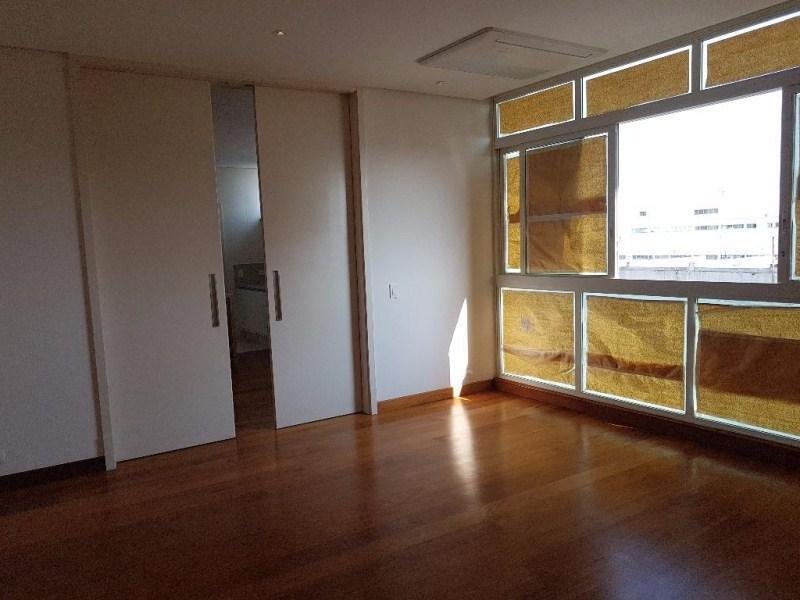 Apartment in Cerqueira César, State of São Paulo, Brazil 5 - 19052996