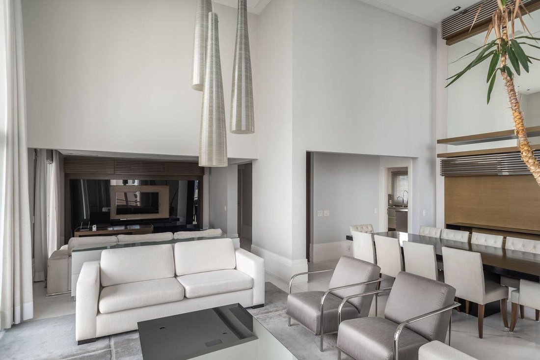 Apartment in Indianópolis, State of São Paulo, Brazil 1 - 19052746