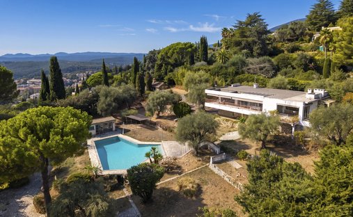 Villa in Plan de Noves, Vence, France 1