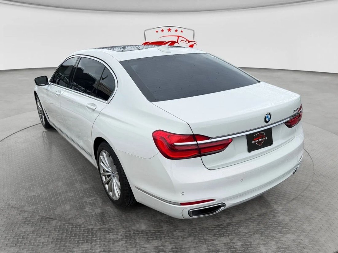 Sedan in Gainesville, FL, United States 3 - 19055690