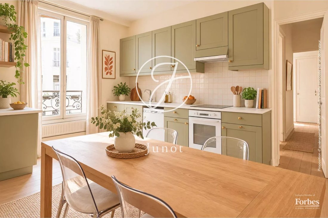 Apartment in Mairie, Paris 8e Arrondissement, Paris 5 - 19051893
