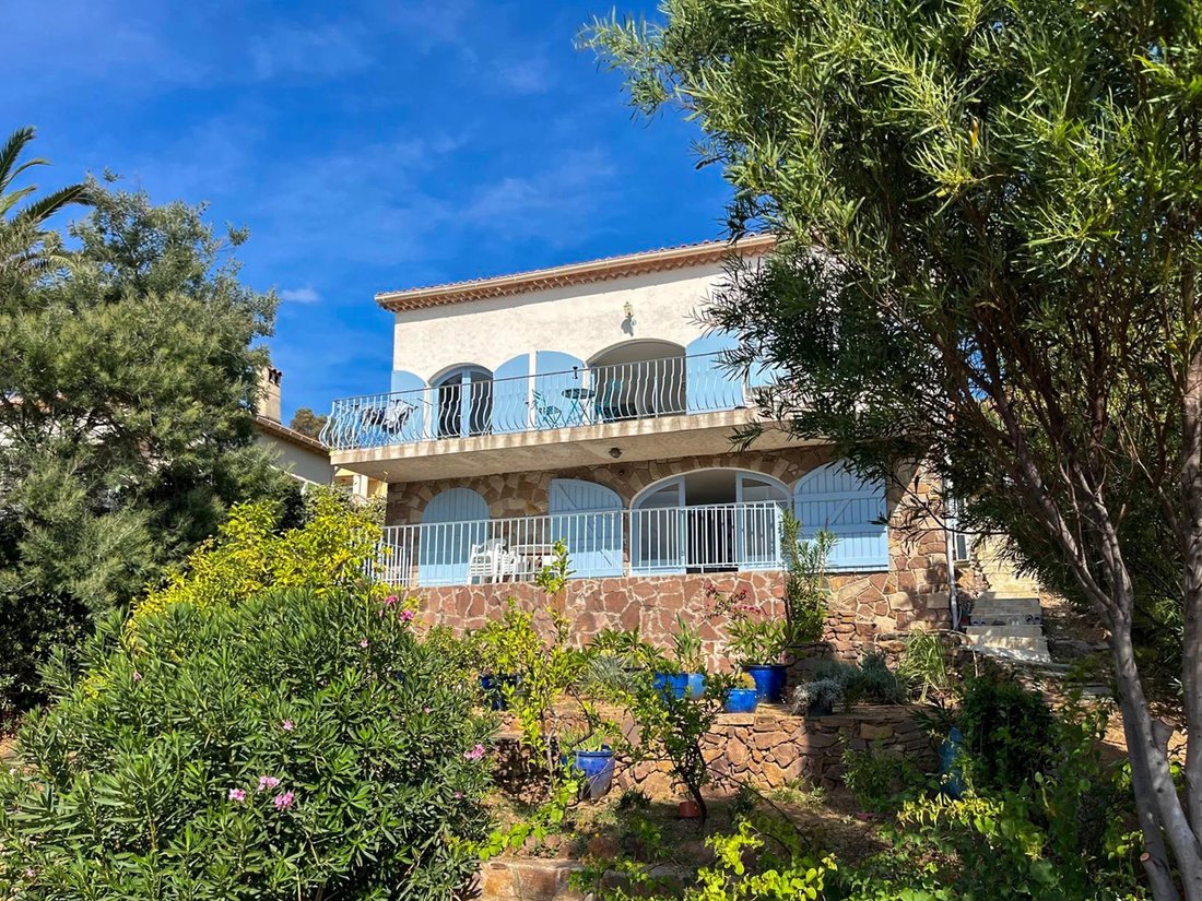 Villa in Le Dramont-Agay-Anthéor-Le Trayas, Saint-Raphaël, France 2 - 19051311