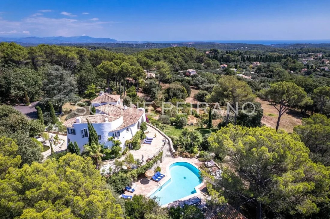 Villa à Valbonne, Provence-Alpes-Côte d'Azur, France 1 - 19051976