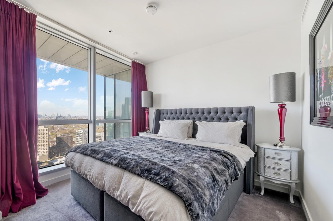 Apartment in Poplar, Tower Hamlets, England 3 - 18091349