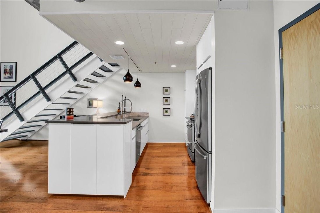 Condo in Tampa, Florida, United States 4 - 19053828