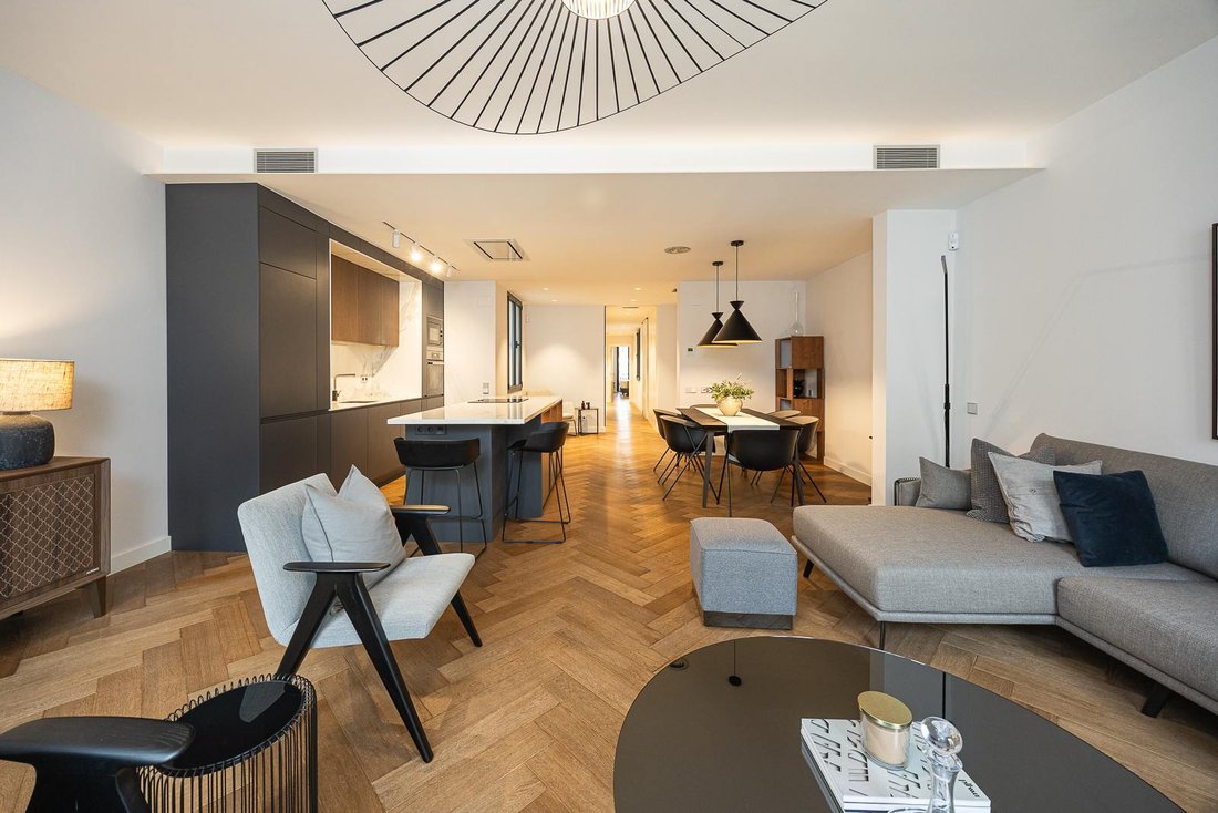 Appartamento a Eixample, Barcellona, Spagna 4 - 19051344