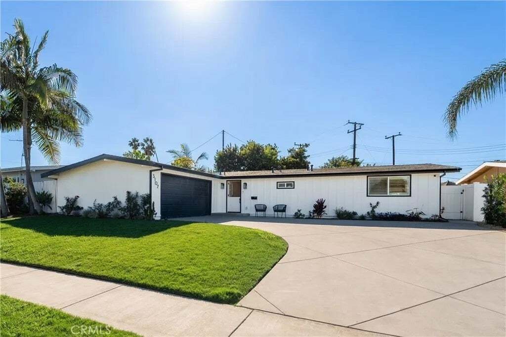 House in Costa Mesa, California, United States 1 - 19054647