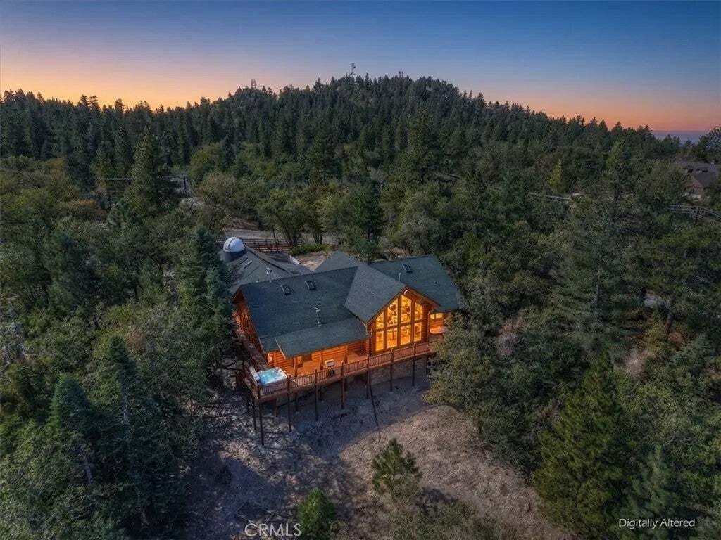 Maison à Running Springs, Californie, États-Unis 1 - 19054625