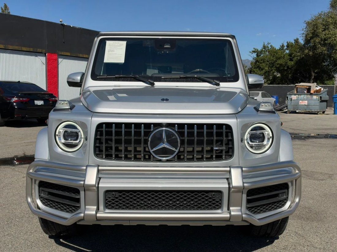 Suv in Azusa, CA, United States 2 - 19055568