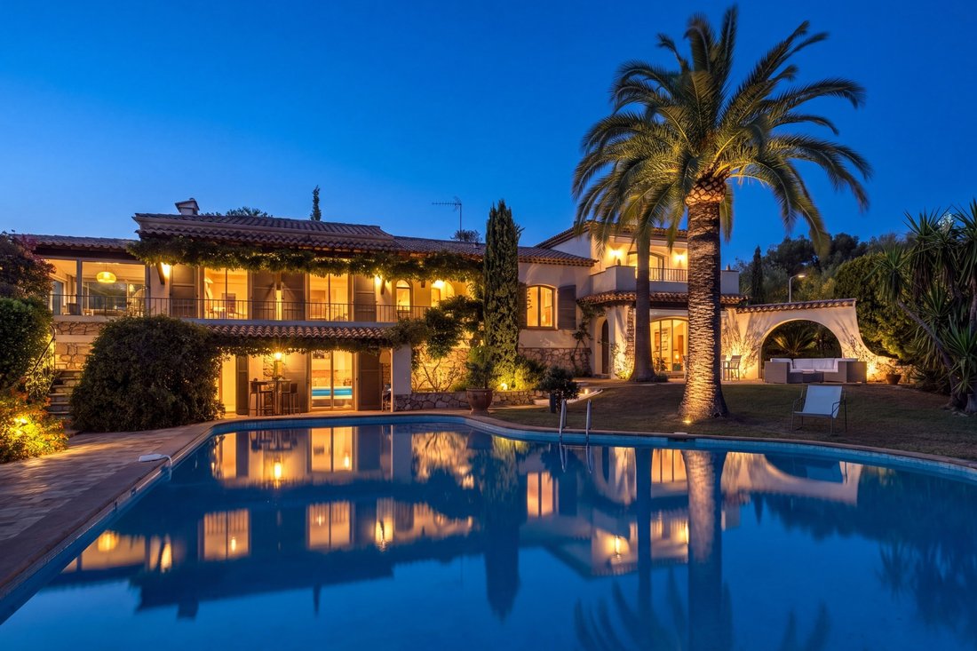 Casa a La Maure-Super Cannes, Vallauris, Francia 1 - 19056277