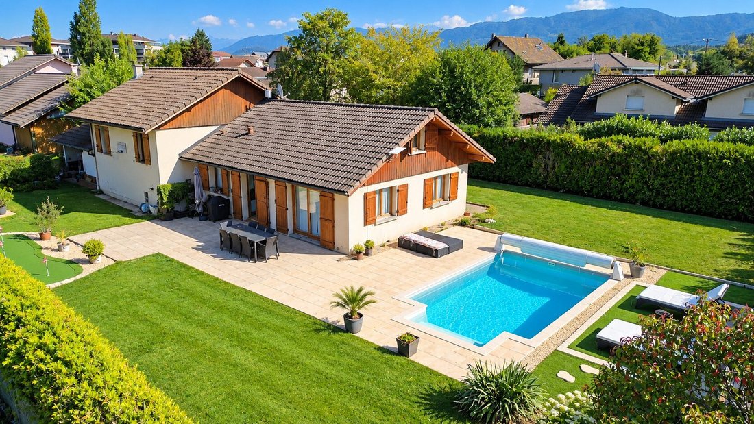 House in Sciez, Auvergne-Rhône-Alpes, France 1 - 19056568