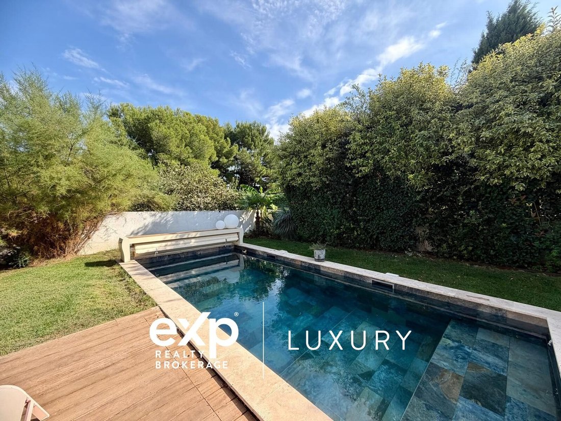House in Le Village-L'Esperon, Sausset-les-Pins, France 4 - 19056564