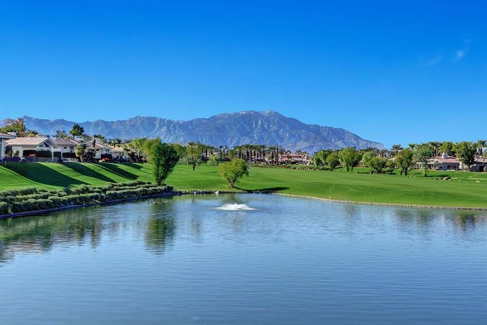 Condominio a Palm Desert, California, Stati Uniti 1 - 19053656