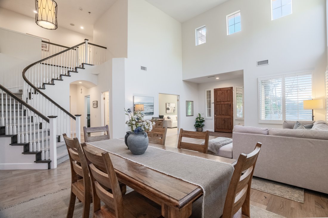Casa en Thousand Oaks, California, Estados Unidos 4 - 19053221