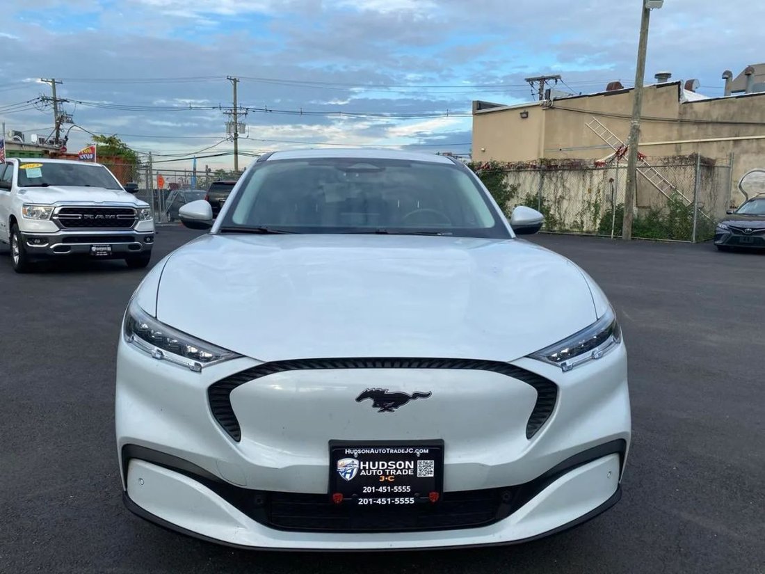 Suv in Jersey City, NJ, United States 2 - 19052210