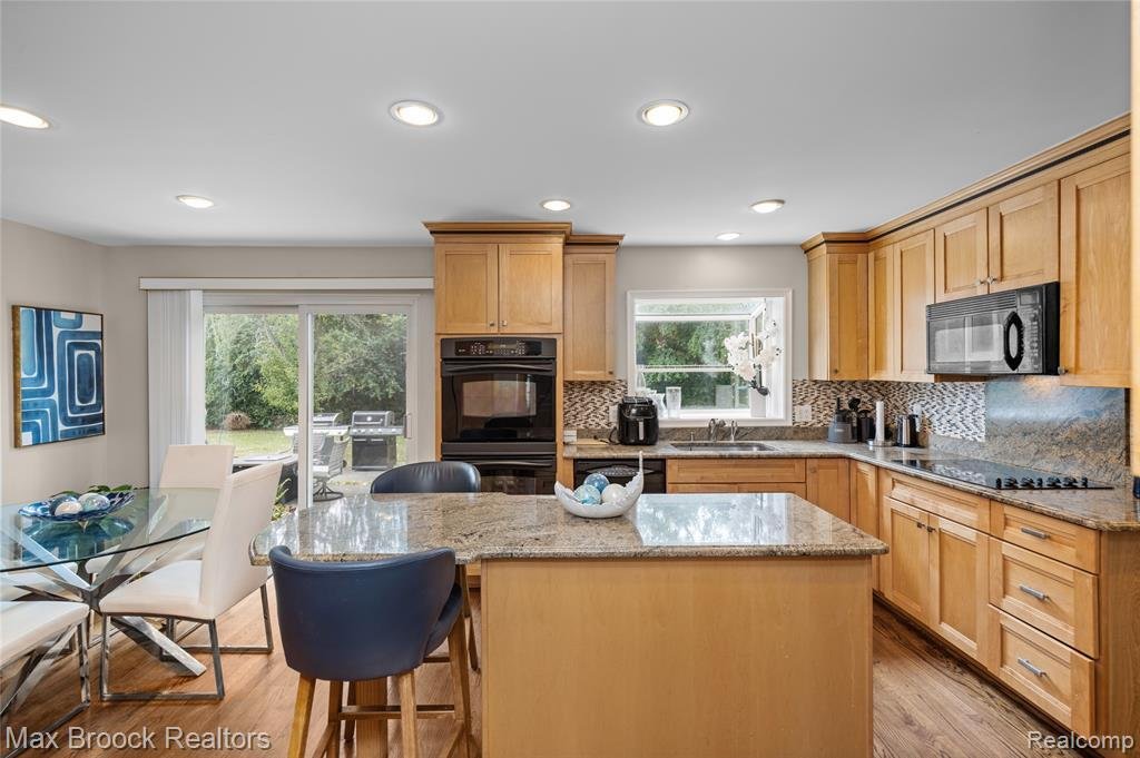 Casa en Farmington Hills, Míchigan, Estados Unidos 5 - 19054714