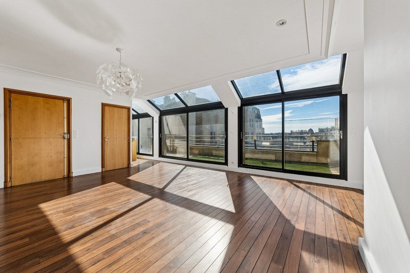 Apartment in Chaillot, Paris 16e Arrondissement, Paris 2 - 19052166